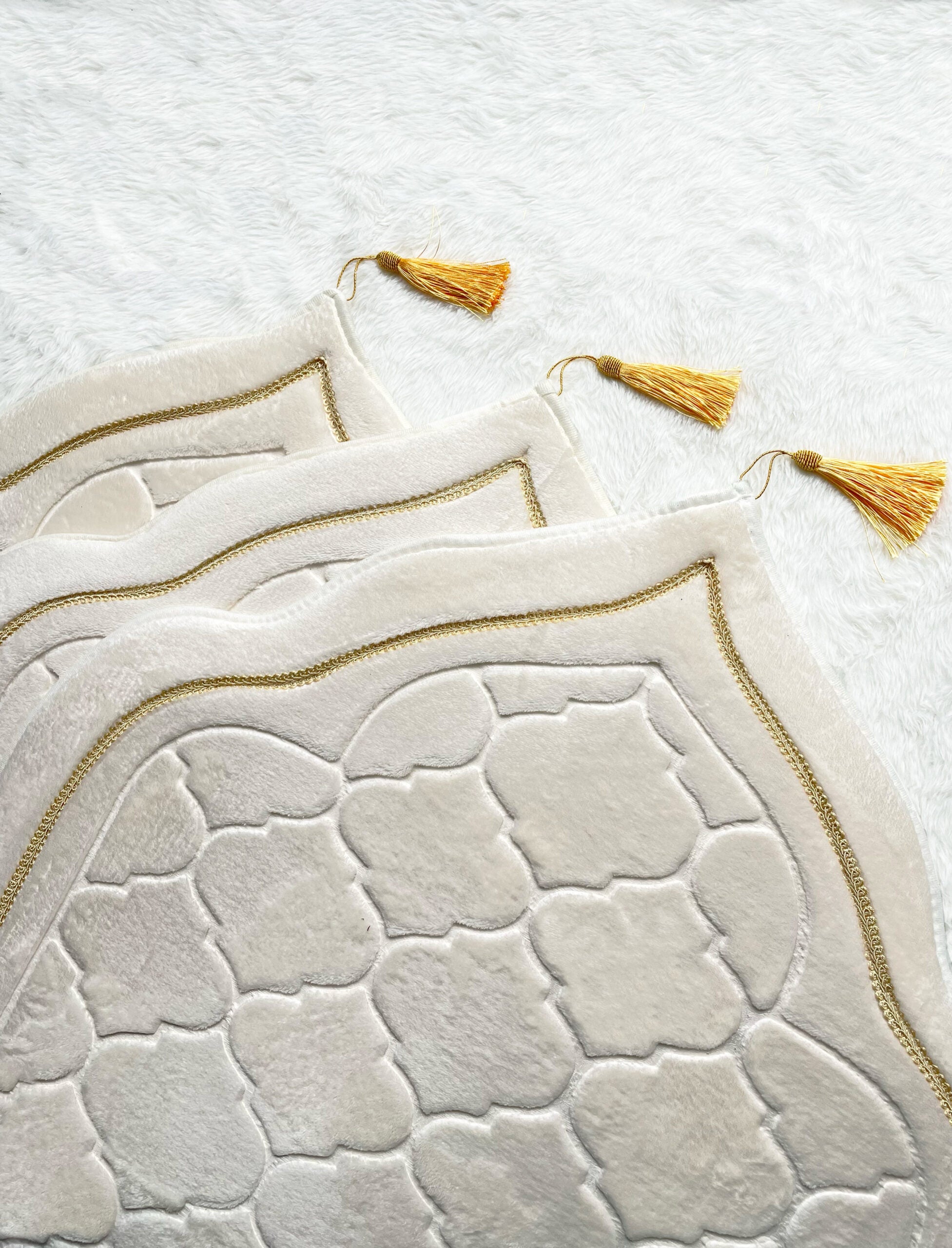 Premium Mosque Shape Prayer Mat - Cream